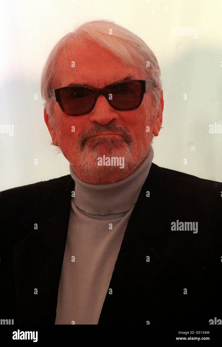 Legendary Hollywood actor Gregory Peck at a photocall at the Cannes film Festival, France, where he was promoting the new documentary 'A Conversation With Gregory Peck'. 12/06/2003: It was announced Thursday June 12, 2003, that Peck, has died aged 87. Stock Photo