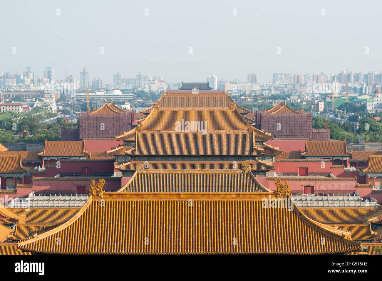 Shi on the horizon hi-res stock photography and images - Alamy