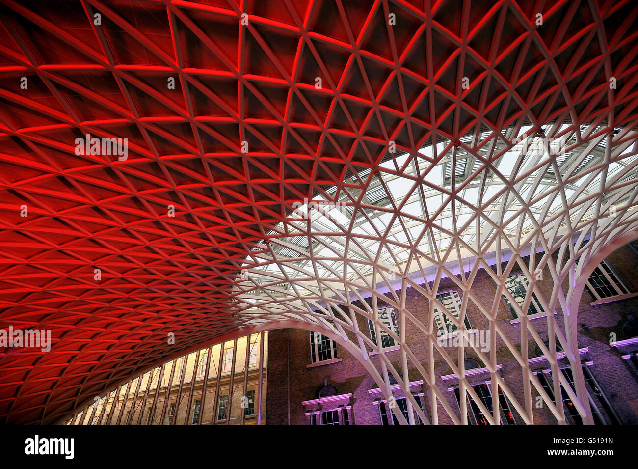 King's Cross concourse opening Stock Photo - Alamy