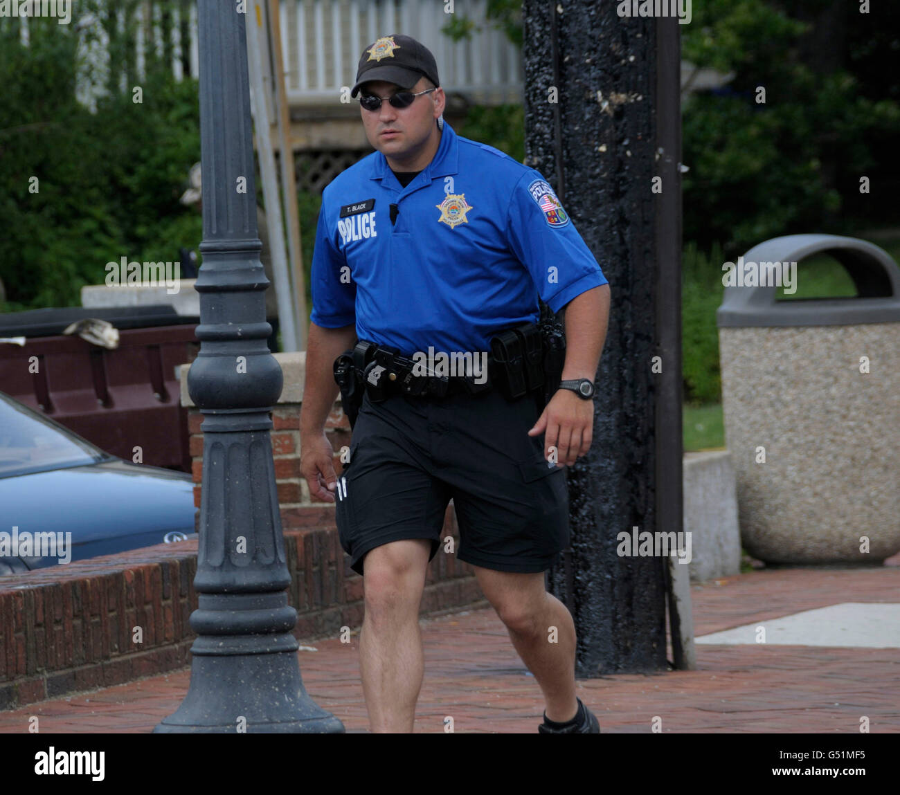 Police Officer On Foot Patrol Stock Photo Alamy