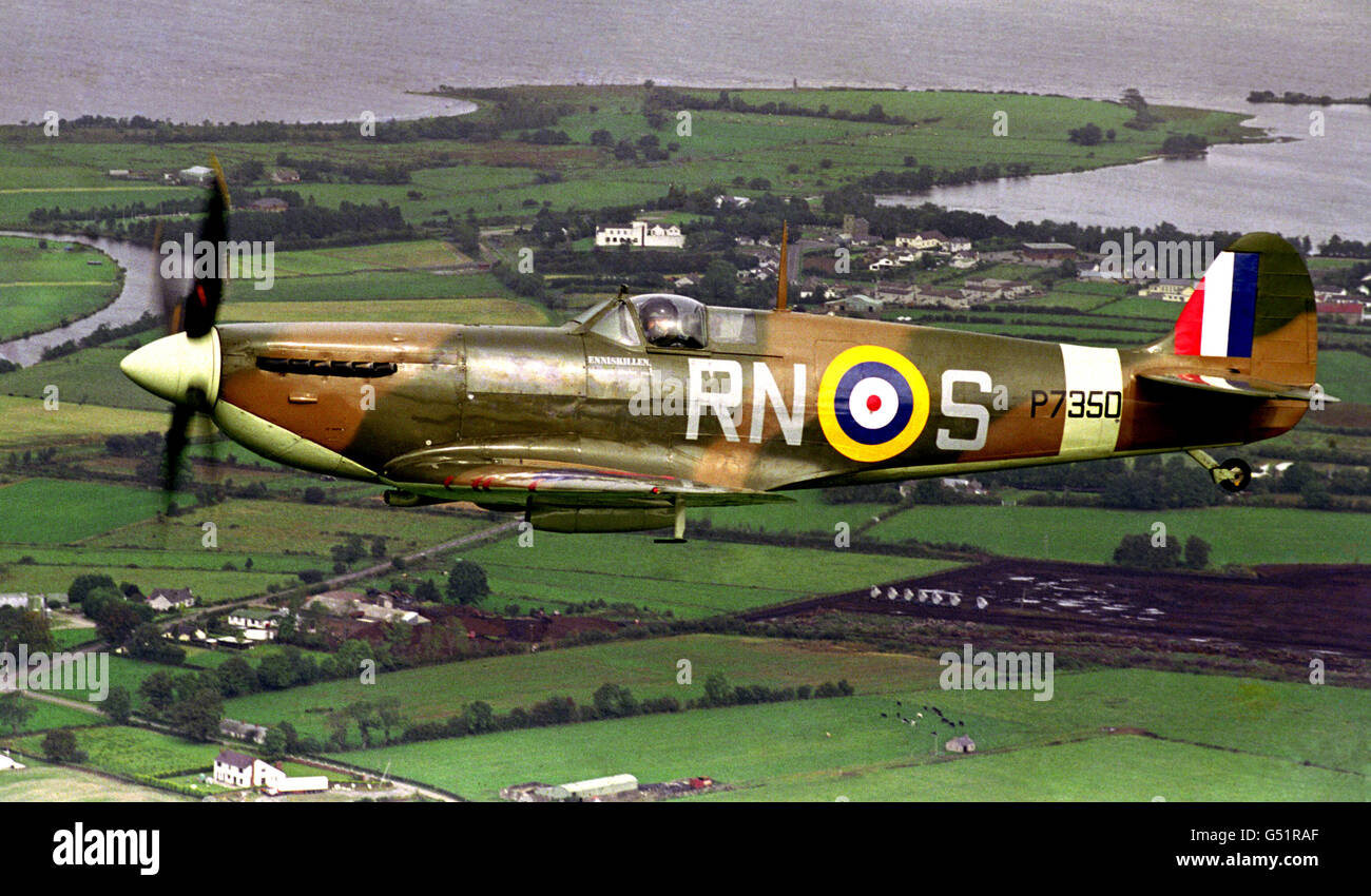 Spitfire colours hires stock photography and images Alamy