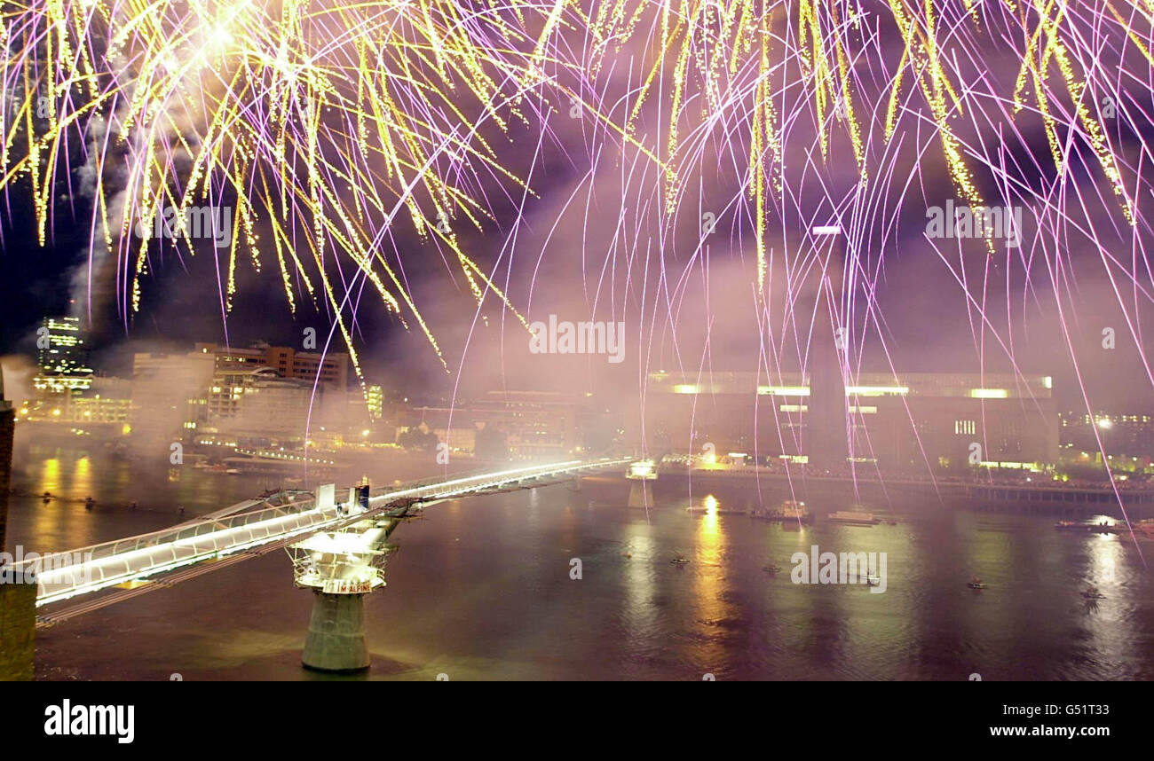 Millennium Bridge fireworks Stock Photo Alamy