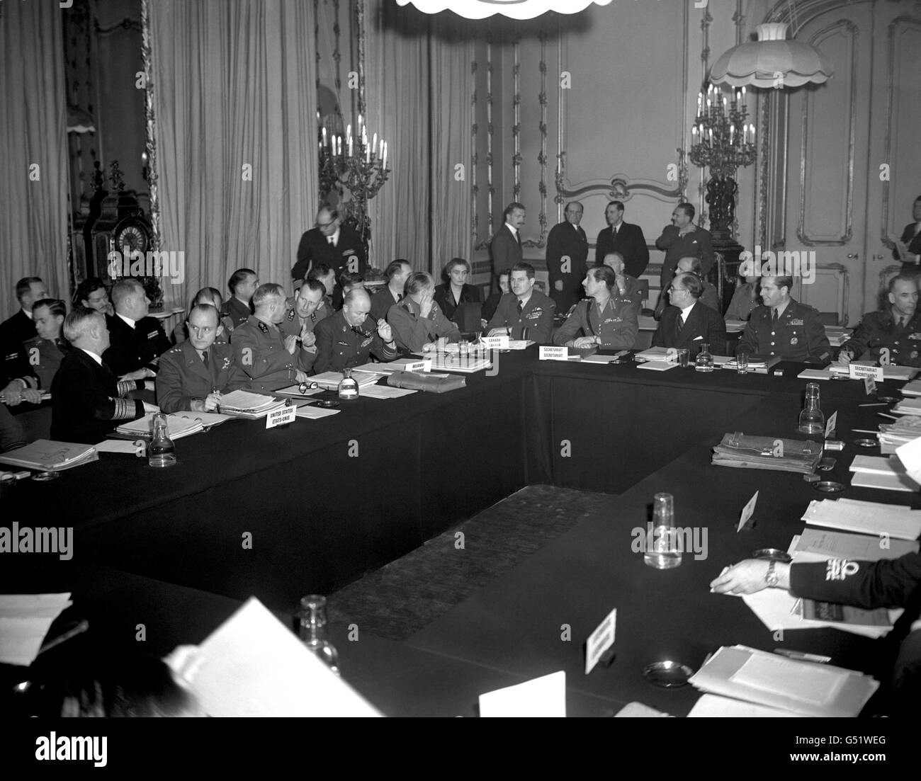 Treaty organisation Black and White Stock Photos & Images Alamy