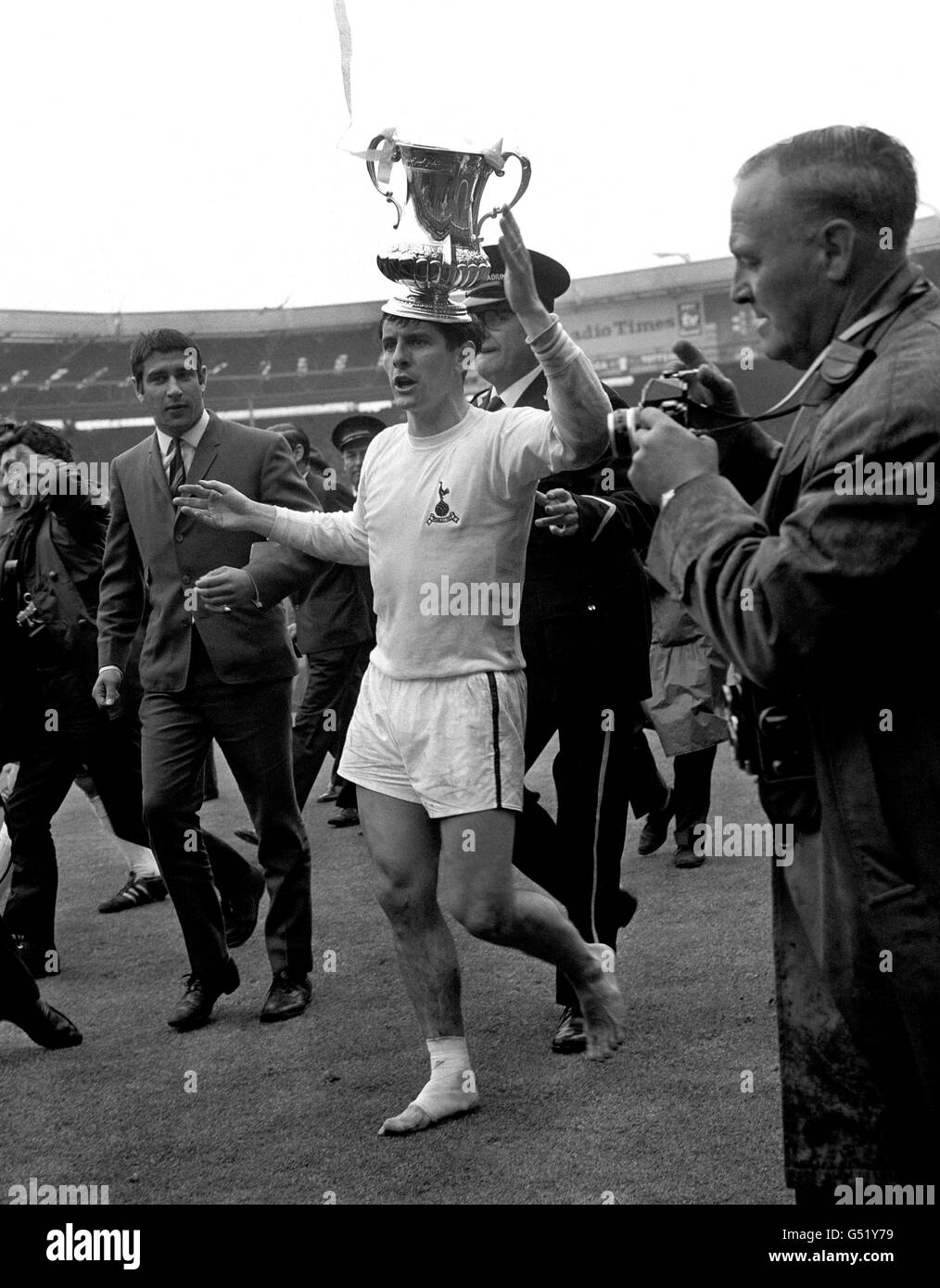 Spurs FA Cup win Alan Mullery Stock Photo