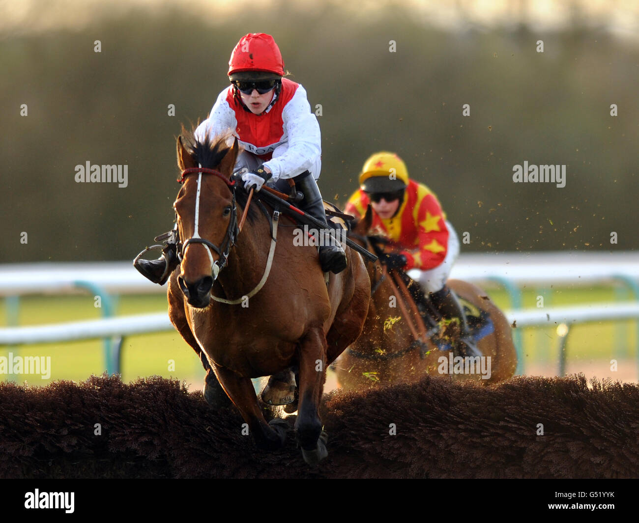 Horse racing races full length ampics hi-res stock photography and ...