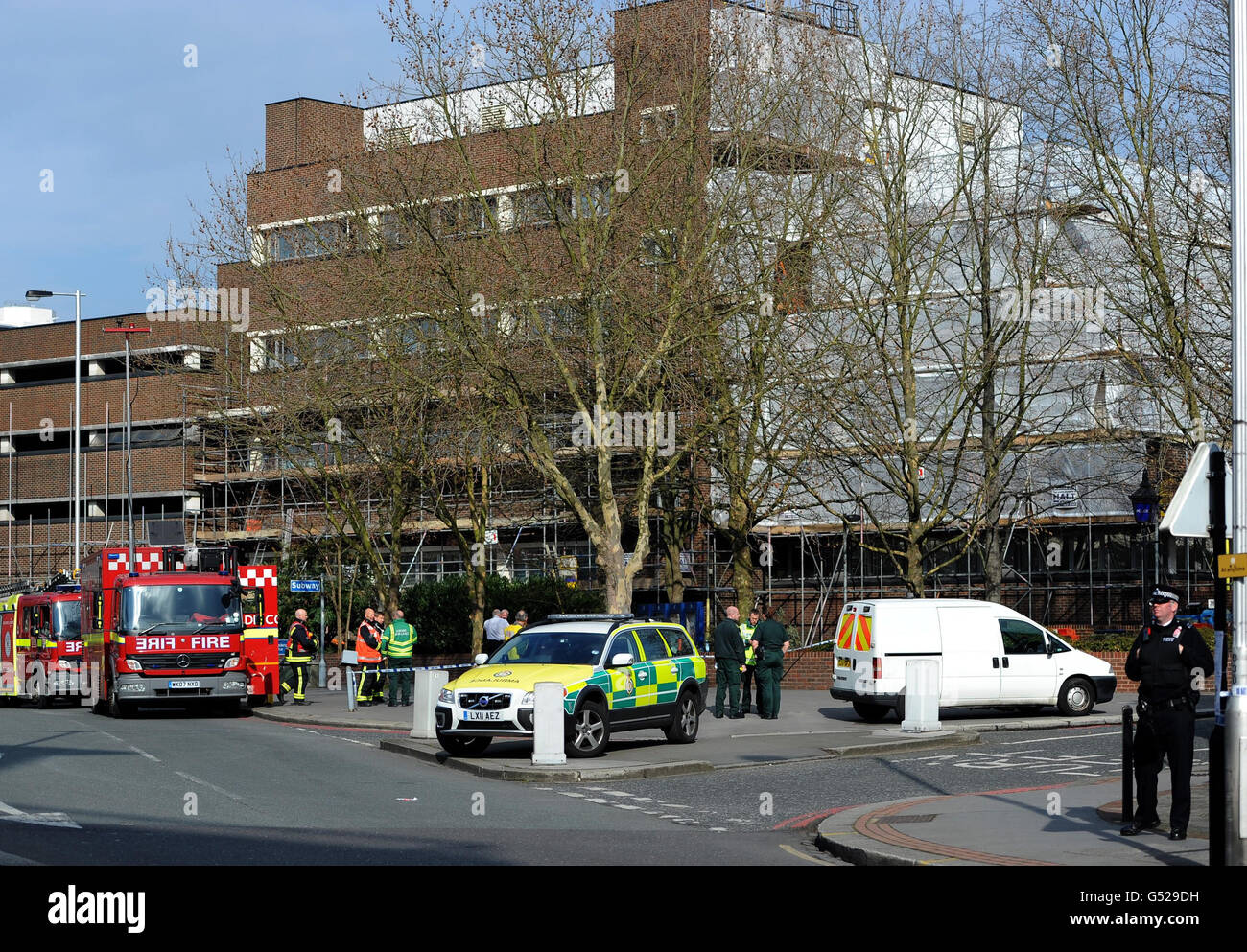 Explosion at Croydon Police Station Stock Photo Alamy