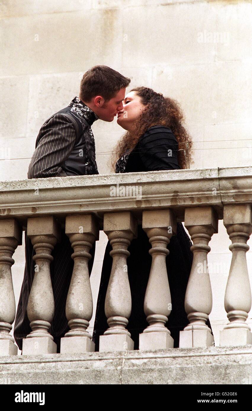 Andrew Martin and Anna Stavrinides from the Chicken Shed Theatre Company, rehearse the famous balcony scene from Romeo and Juliet, at Horse Guards Parade in Whitehall, London. Stock Photo