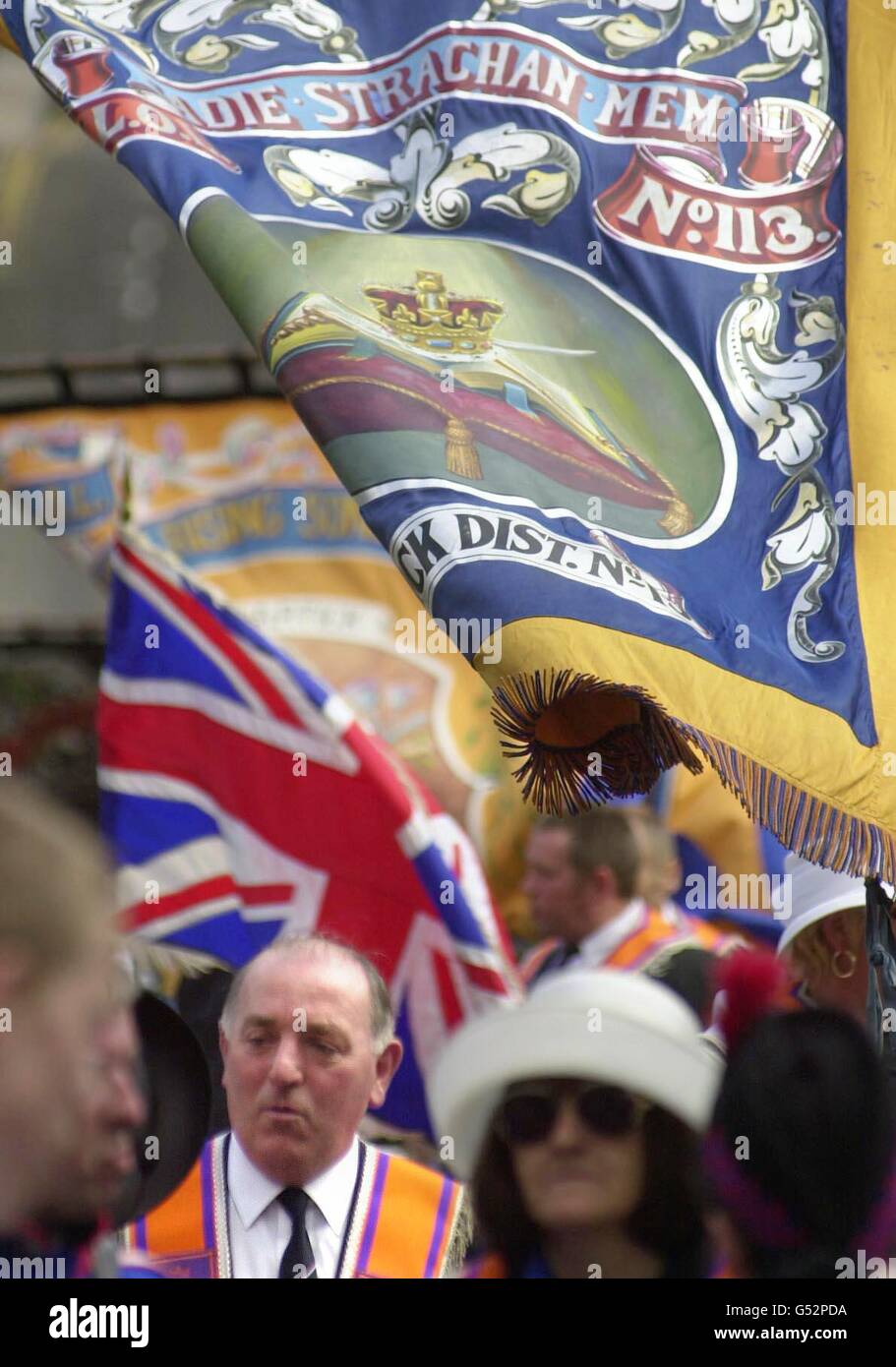 Orangemen Riots Orangemen union jack hi-res stock photography and images - Alamy