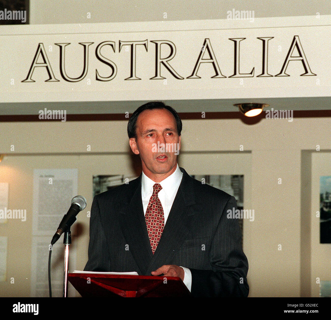 PAUL KEATING 1993: Australian Prime Minister Paul Keating during his speech at Australia House in London which marked the building's 75th anniversary. Stock Photo