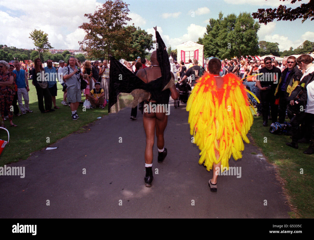 Back view wings batman robin bottom walking gay cpbritspirit hi-res stock  photography and images - Alamy