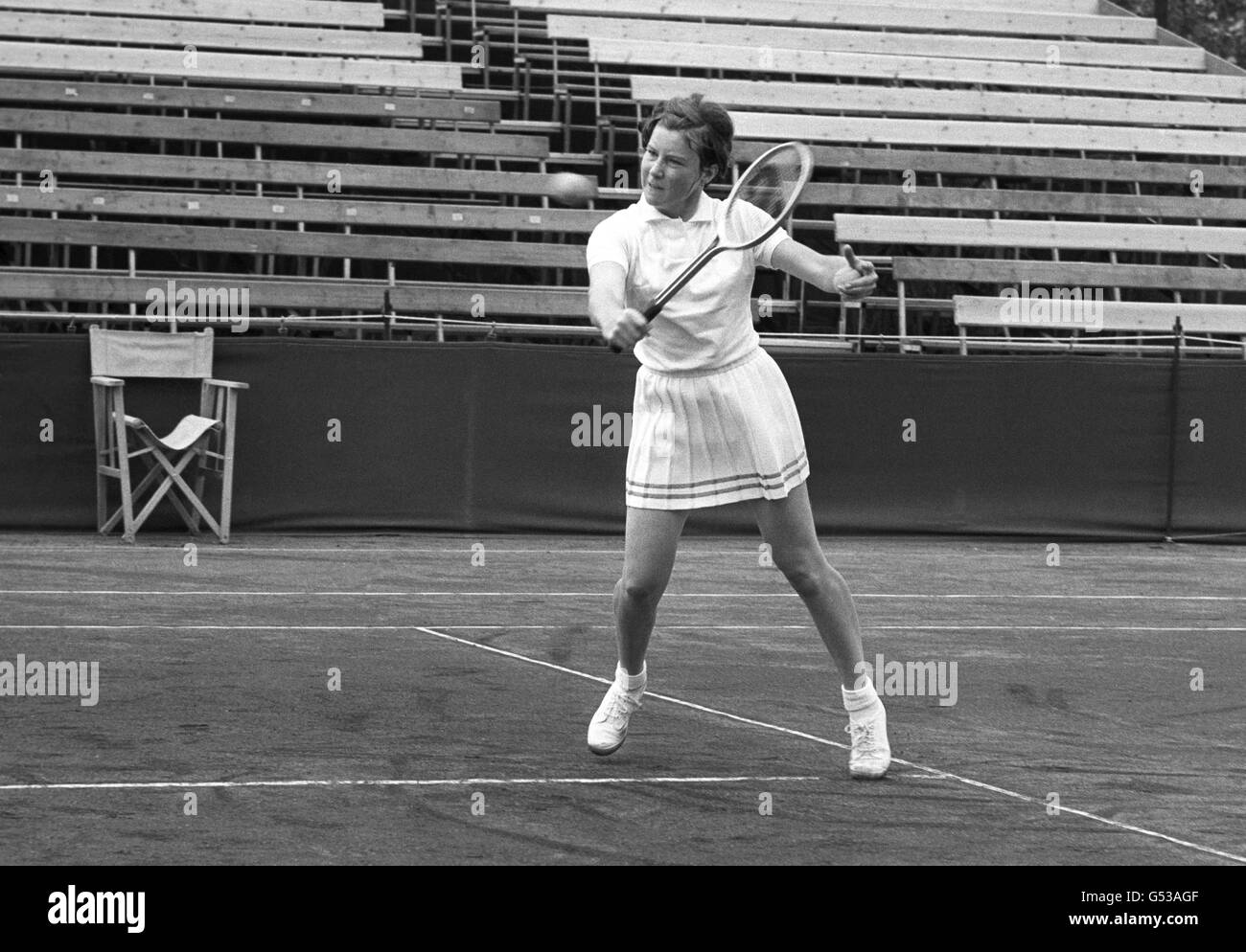Nell Truman in play in the Bio-Strath hard courts championships at Hurlingham where she beat P. TeeGuarden (USA) in the Ladies Open Singles Stock Photo