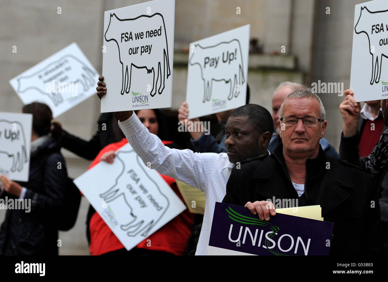 Meat hygiene inspectors protest Stock Photo - Alamy