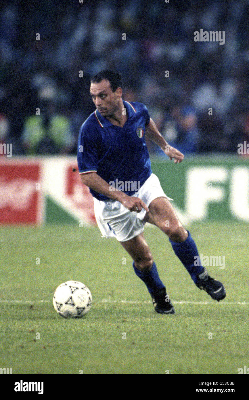Toto Schillaci High Resolution Stock Photography And Images Alamy