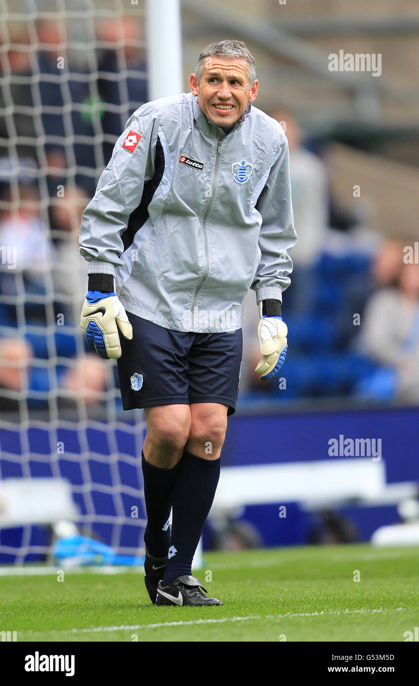 Queens park rangers goalkeeping coach kevin hitchcock hires stock