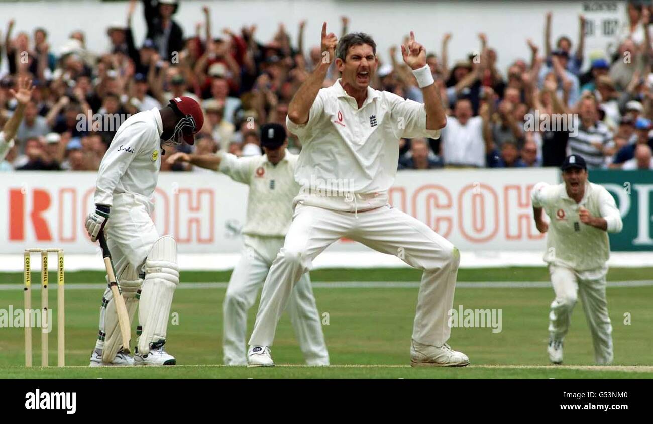 Cricket Eng V WI Caddick Jacobs Stock Photo Alamy