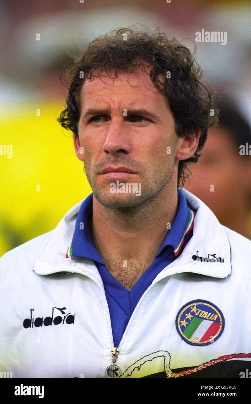 Soccer FIFA World Cup Italia 90 Third Place Playoff Italy v