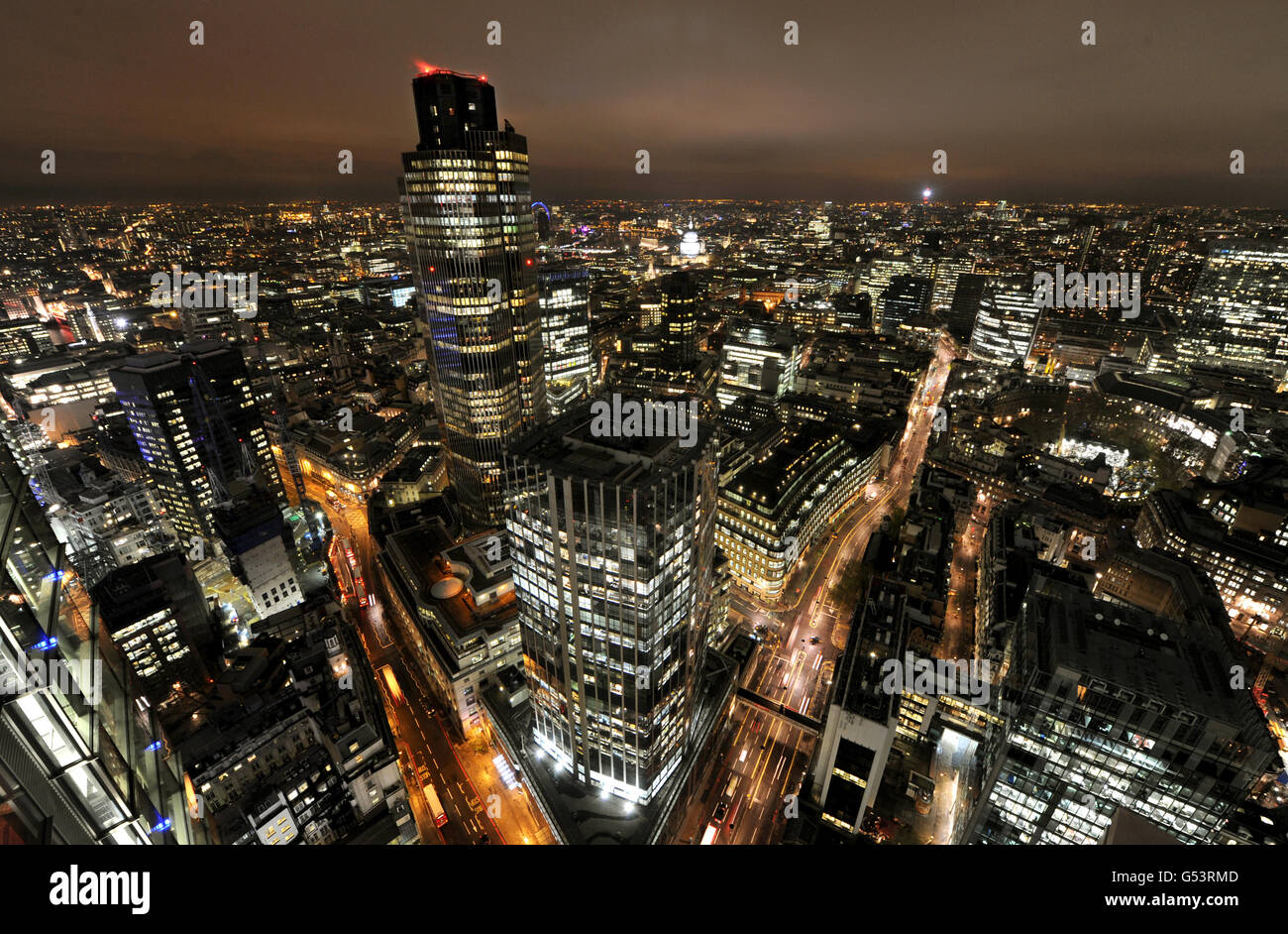 General view looking west across London from Heron Tower, London Stock Photo
