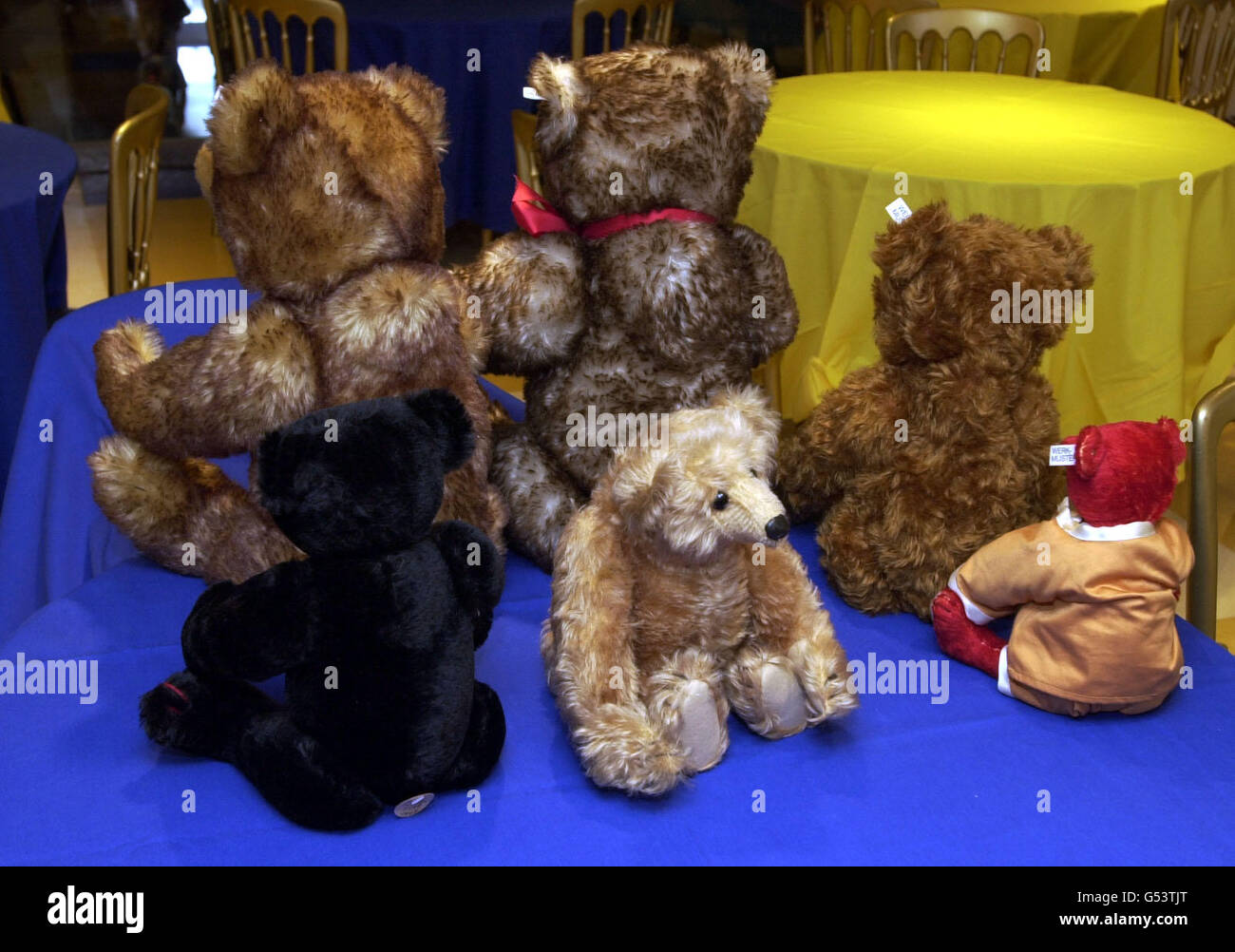 Teddy bear factory hi-res stock photography and images - Alamy