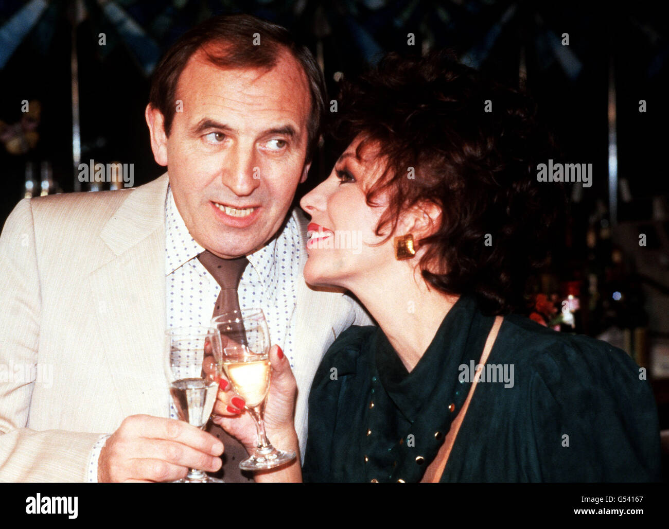 Leonard Rossiter High Resolution Stock Photography and Images Alamy
