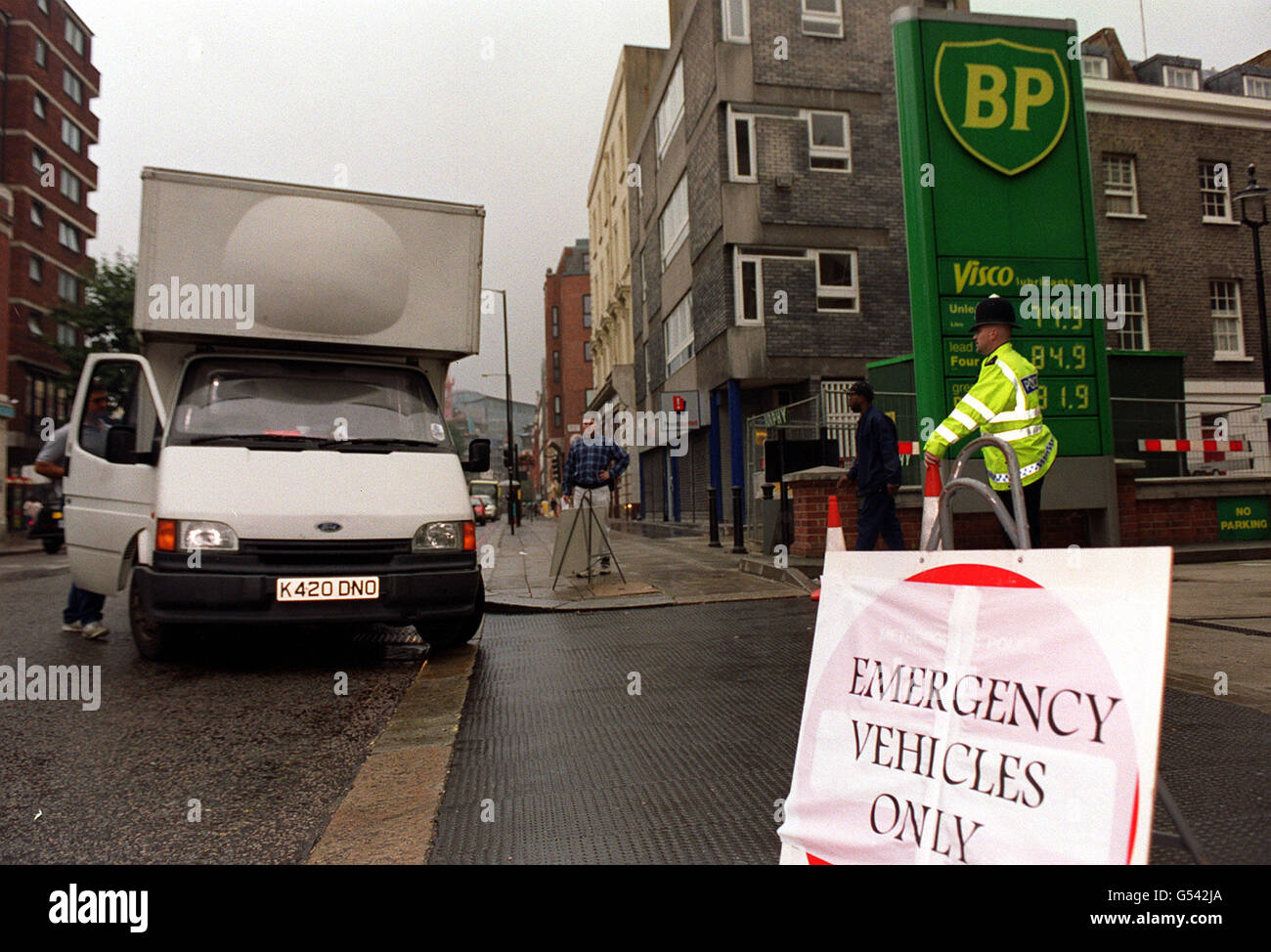 Fuel Crisis emergency filling Stock Photo Alamy