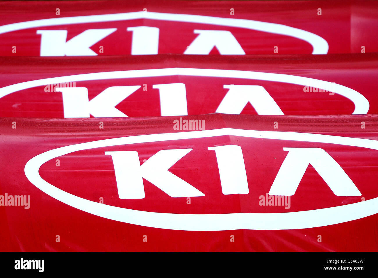 Cricket - LV= County Championship - Division One - Day Three - Surrey v Worcestershire - Kia Oval. A general view of the Kia logo Stock Photo