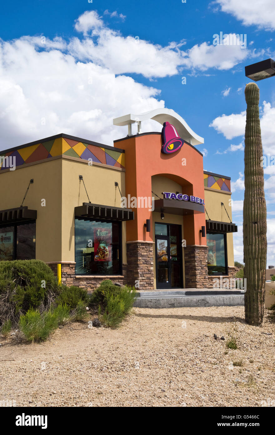 Taco Bell restaurant along the side of an Arizona highway. Stock Photo