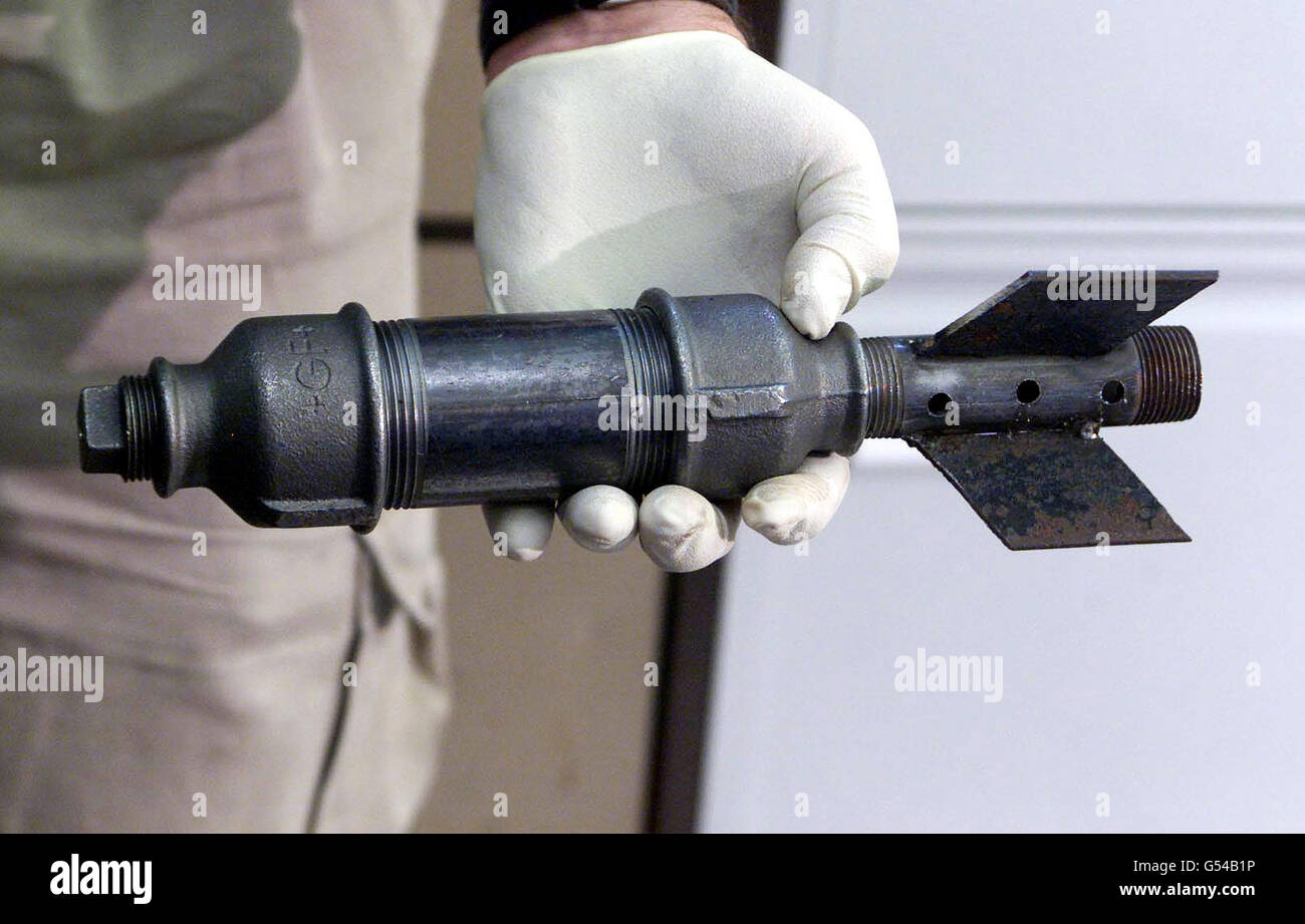 Mortar bomb hi-res stock photography and images - Alamy