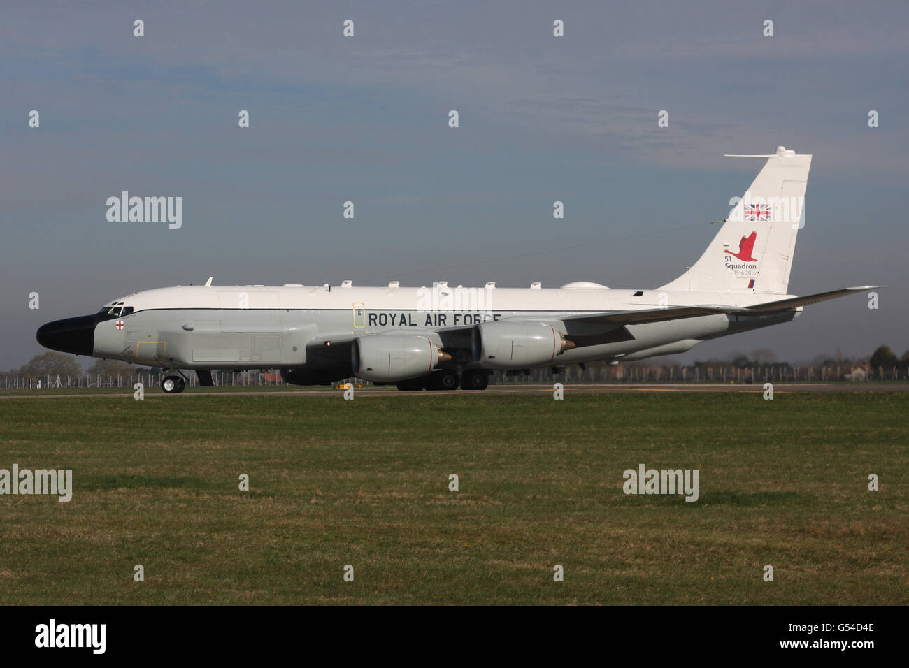 RAF ROYAL AIR FORCE BOEING RC 135 RIVET JOINT Stock Photo Alamy