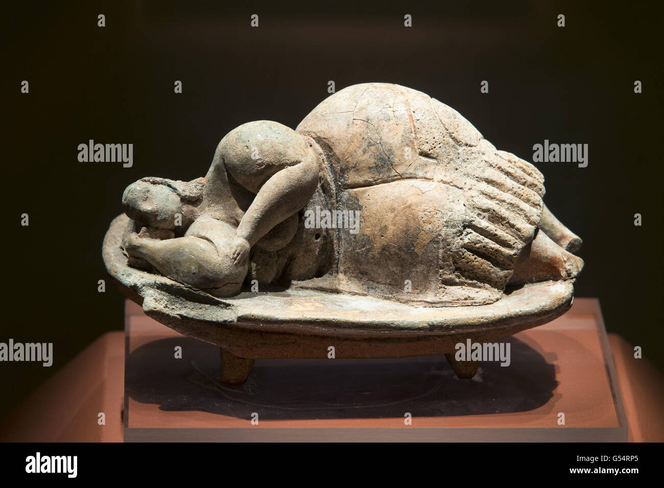 The 'Sleeping Lady' in the Archaeological Museum in Valletta, the capital of Malta. The photo was taken in July 2014. Photo: Tom Schulze | usage worldwide Stock Photo
