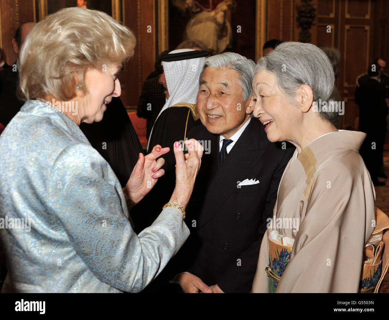 The Princess Alexandra talks to Emperor Akihito and Empress Michiko of Japan, to a reception in the Waterloo Chamber, before her Sovereign Monarchs Jubilee lunch at Windsor Castle. Stock Photo