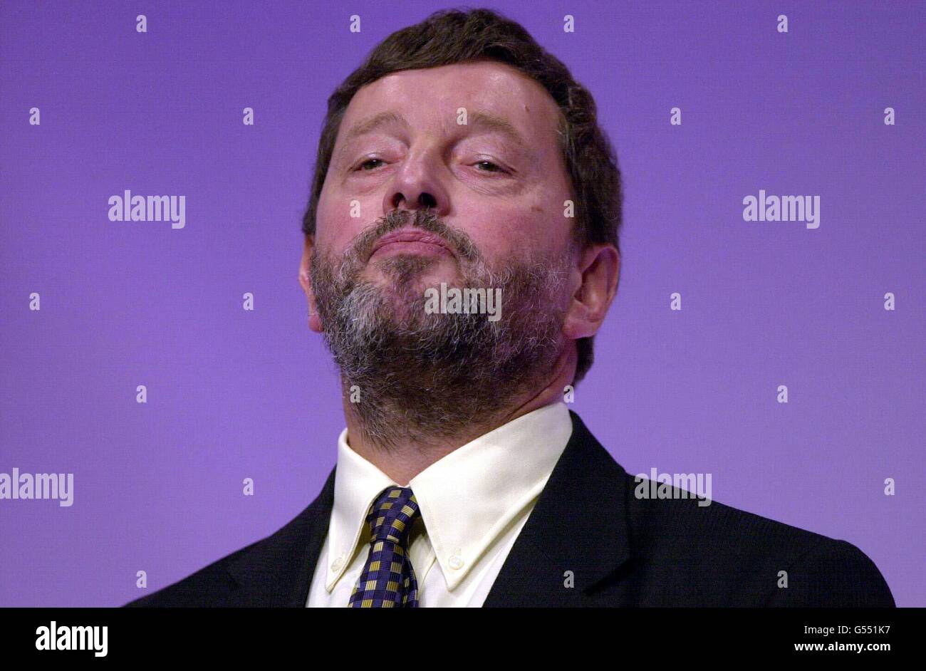 Education Secretary David Blunkett delivers his speech to party members, during the fourth day of the Labour Party Conference in Brighton. * 20/10/2000: An end to the long-running battle between the government and teachers over performance-related pay was in sight as both sides were poised to accept the outcome of a review of the scheme. 26/01/01: Headteachers announced a go-slow on red tape. They declared war on unrealistic expectations, frequent initiatives, last-minute policy changes and duplicated demands from Whitehall, local councils and education watchdog Ofsted. The Department for Stock Photo