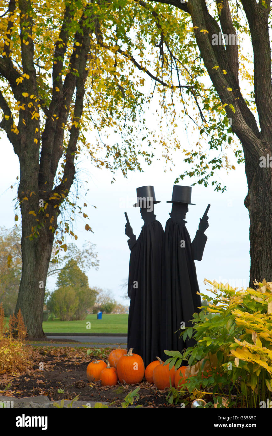 Halloween display in city park, Parc des ChampsdeBataille, Quebec