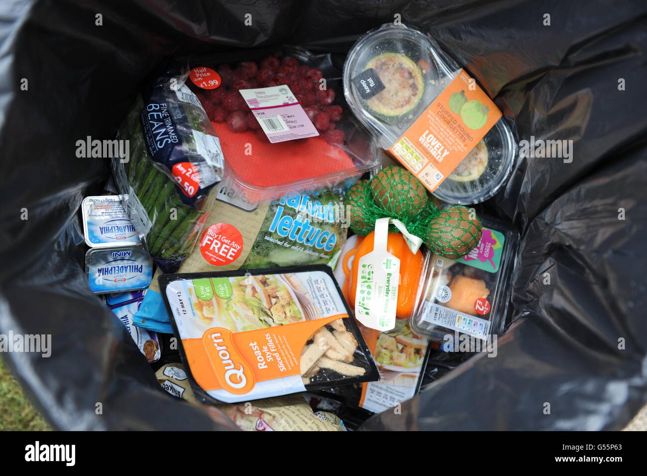 Unopened food waste hires stock photography and images Alamy