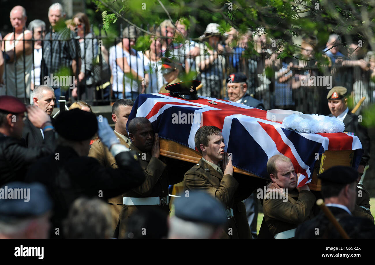 Private Christopher Kershaw funeral Stock Photo Alamy