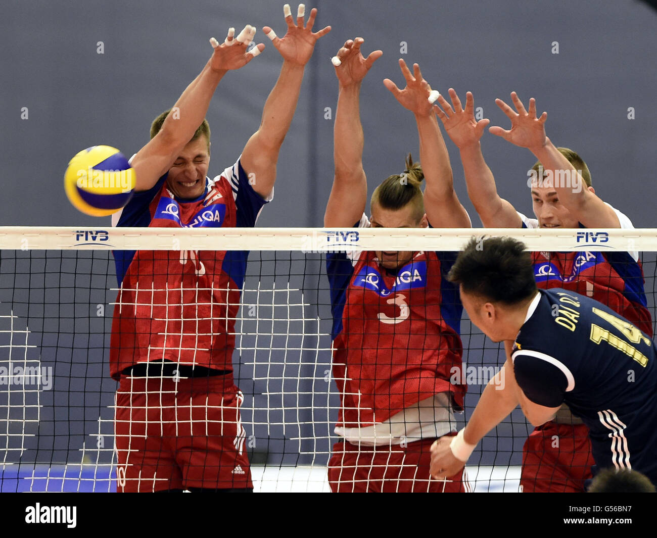 Fivb mens volleyball world league hires stock photography and images