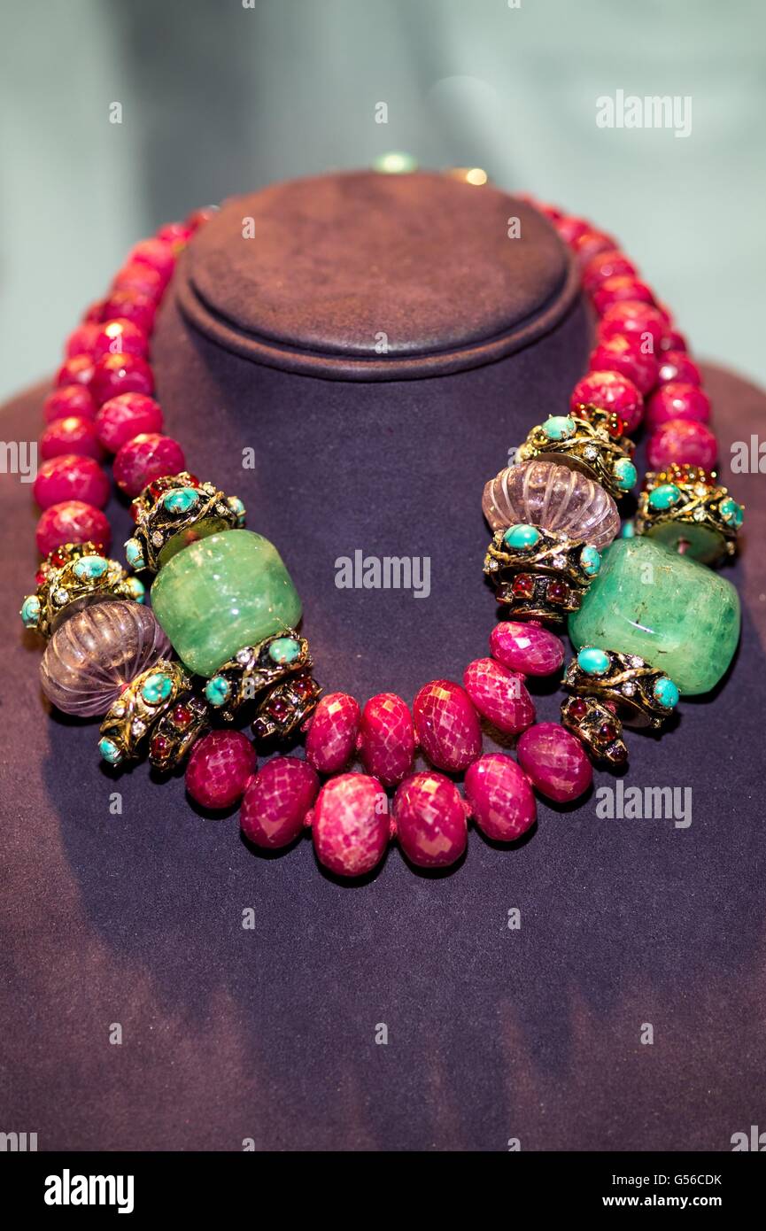 Ruby emerald shop beads