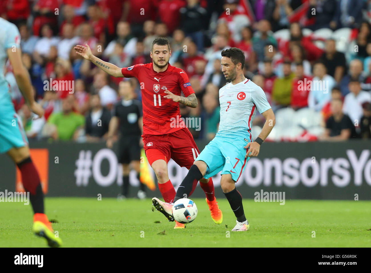 Lens, France. 21st June, 2016. European Football Championships group stages. Czech Republic versus Turkey. Daniel Pudil (CZE) tackled by Gokhan Gonul (Tur) Credit:  Action Plus Sports/Alamy Live News Stock Photo