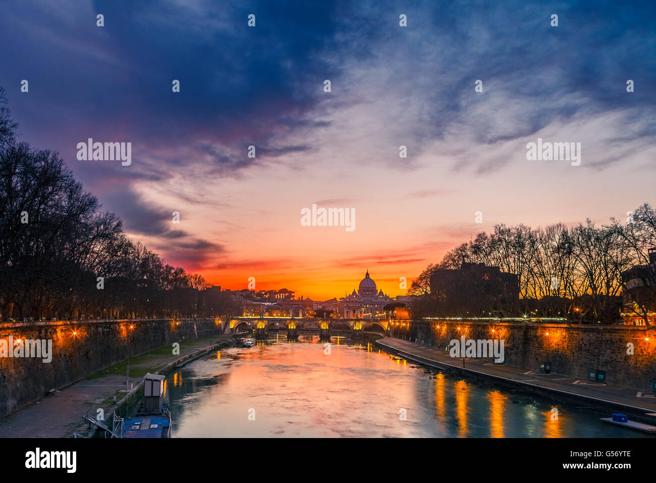 St. Peter's cathedral at night, Rome Stock Photo - Alamy