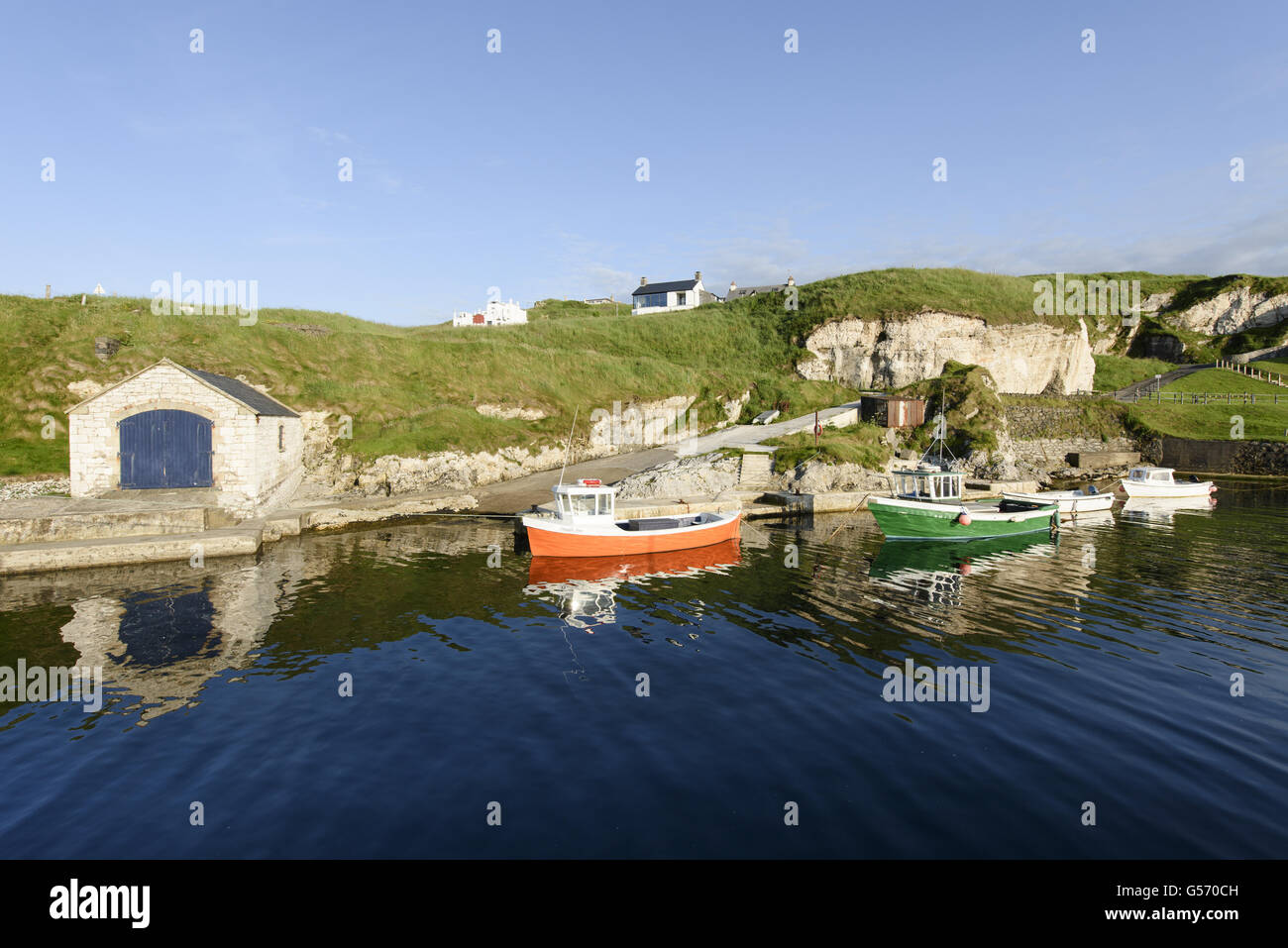 Small fishing boats scenic hi-res stock photography and images - Alamy