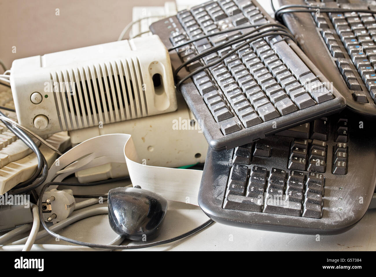 Dust mouse hires stock photography and images Alamy