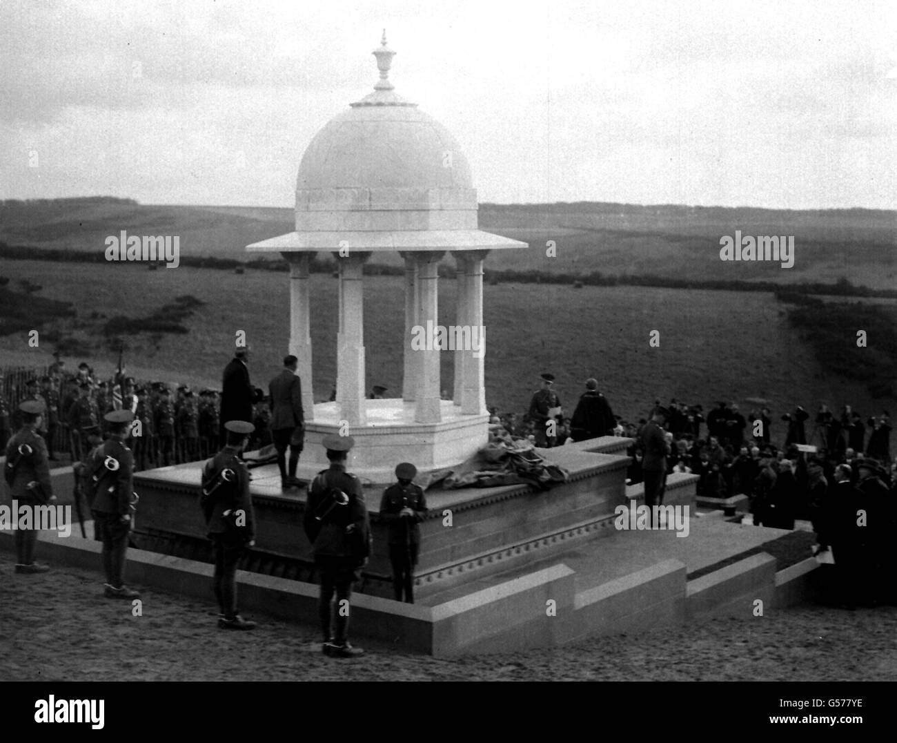 INDIAN ARMY MEMORIAL IN SUSSEX : 1921 Stock Photo - Alamy