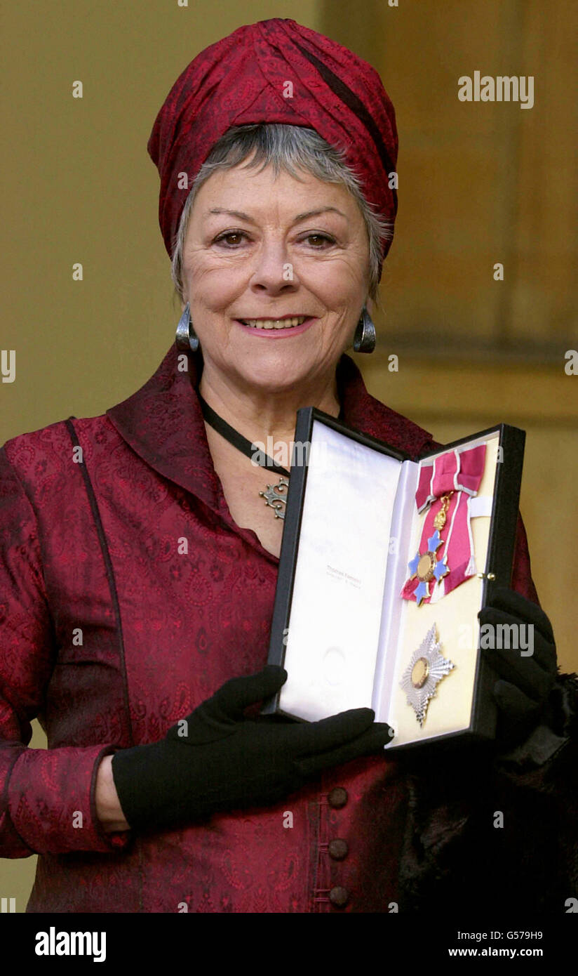 Dame Dorothy Tutin Stock Photo - Alamy