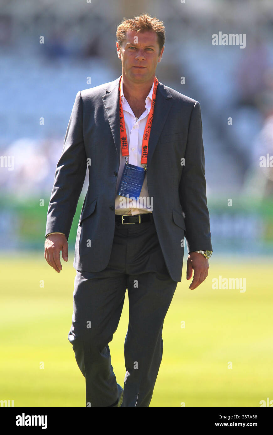 Sky sports presenter ian ward hires stock photography and images Alamy