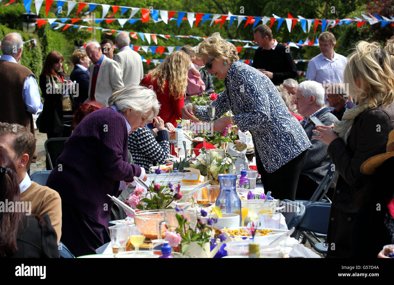 Residents at a street party in Ann Street in Edinburgh, during the Diamond Jubilee celebrations. Stock Photo