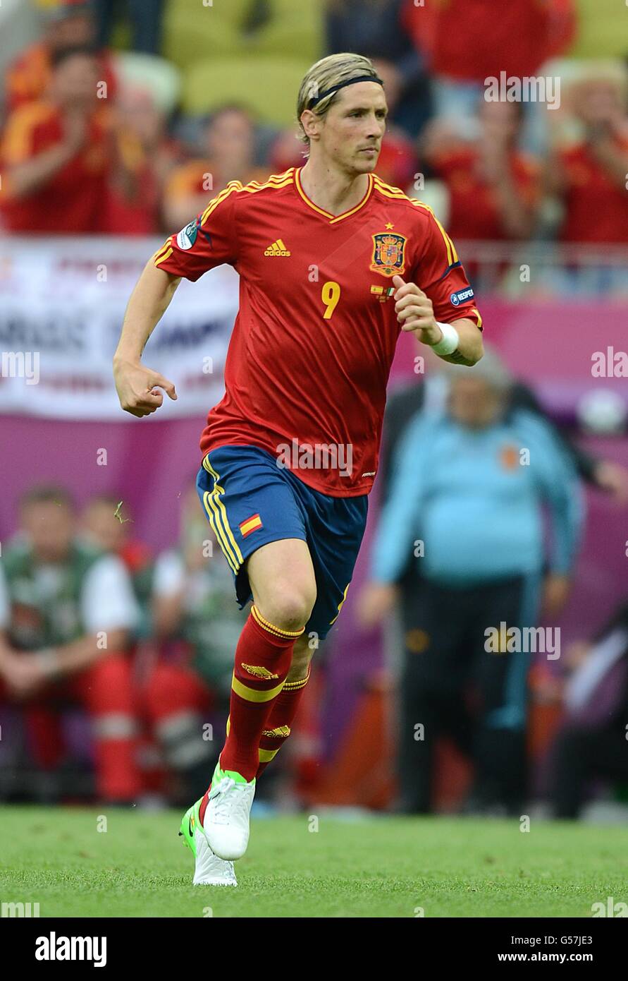 Soccer - UEFA Euro 2012 - Group C - Spain v Italy - Arena Gdansk