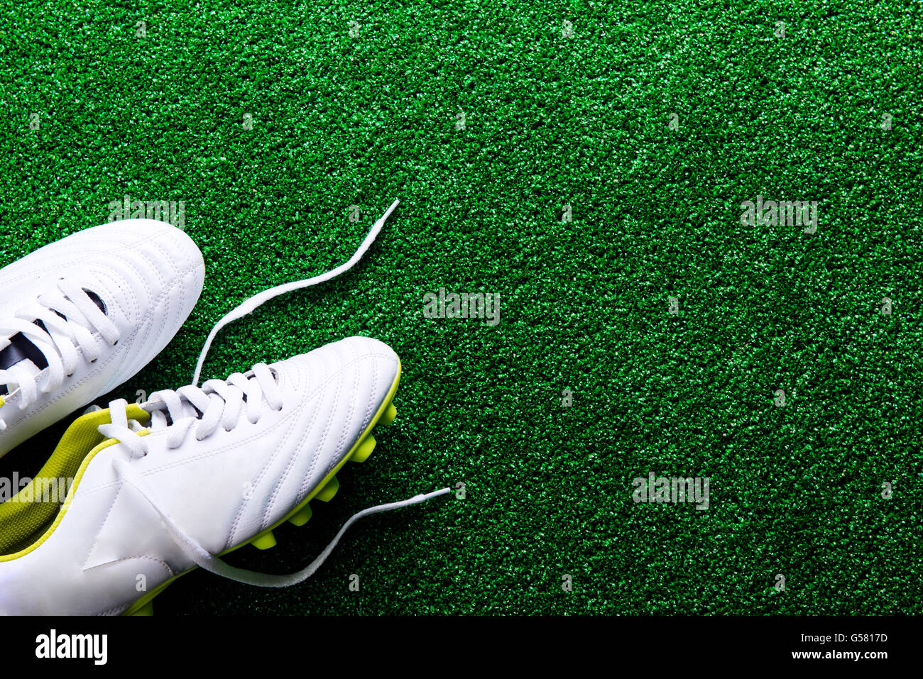 artificial turf cleats