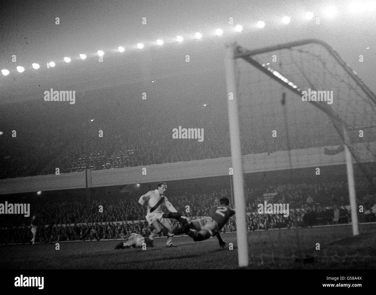 Bangor v napoli hires stock photography and images Alamy