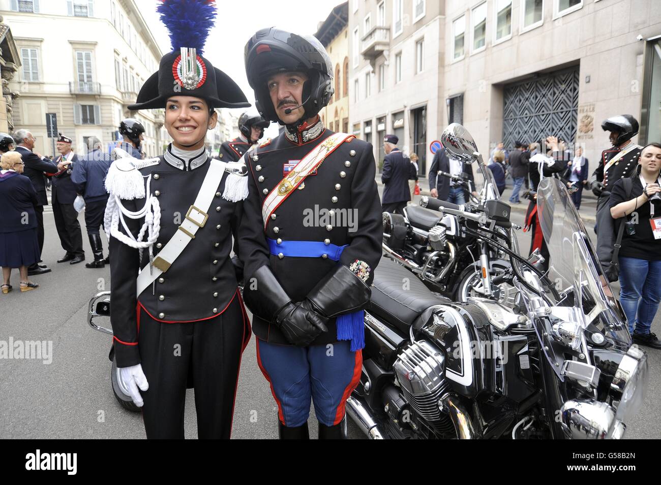 Carabinieri female hi-res stock photography and images - Alamy