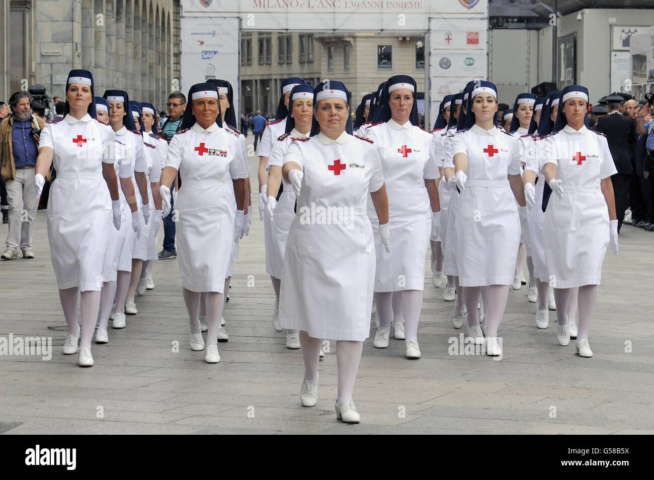 Italian red cross hi-res stock photography and images - Alamy