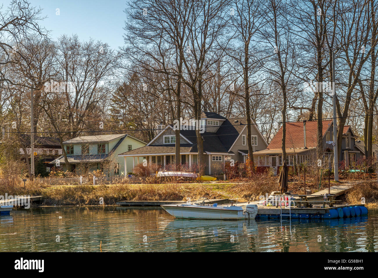 A rustic house on Centre Island, one of a of a small group of Islands just off of the Mainland and the City Of Toronto, Ontario, Canada Stock Photo